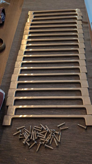 Klamki kuchenne srebrne chromowane rozstaw 255mm