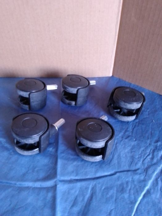 Conjunto de rodas para mobiliário