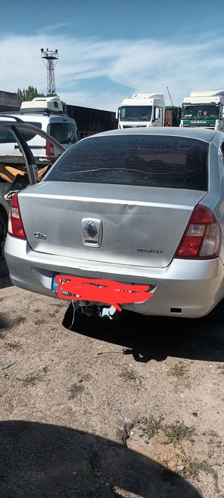 Продам  запчастини до Рено Clio 2 2006 р
