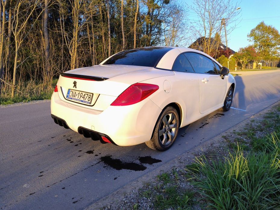 Peugeot 308CC 1.6HDI biała perła, czarny sufit