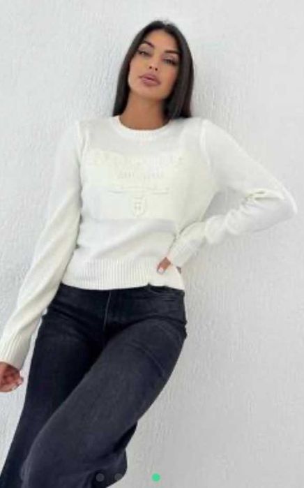 Шикарный свитер кофта Рrada р.S