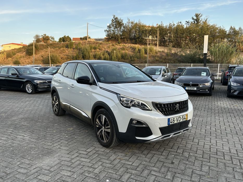 Peugeot 3008 1.5 HDI Aut. 100 mil kms