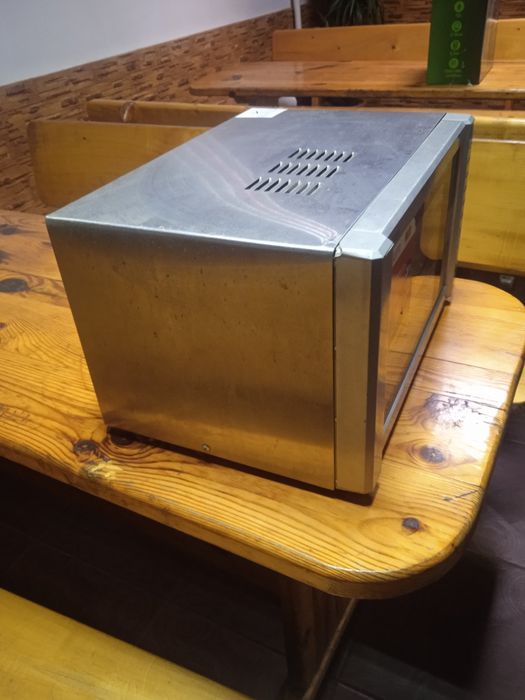 Мікроволновка Сатурн на запчастини