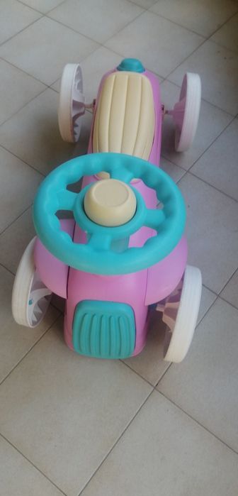 Carrinho criança de brincar em bom estado