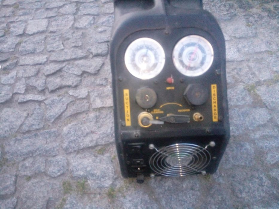 Pompa do odzysku czynnika klimatyzacji