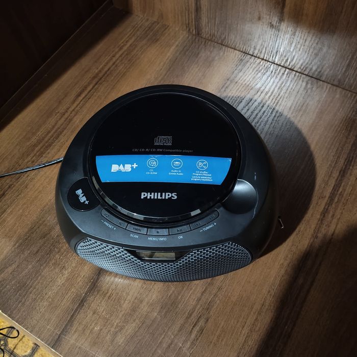 Магнітола радіо CD PHILIPS