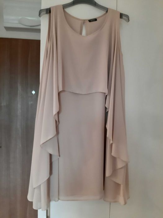 Sukienka wizytowa Motivi z żorrzety M/L . Kolor kremowy.