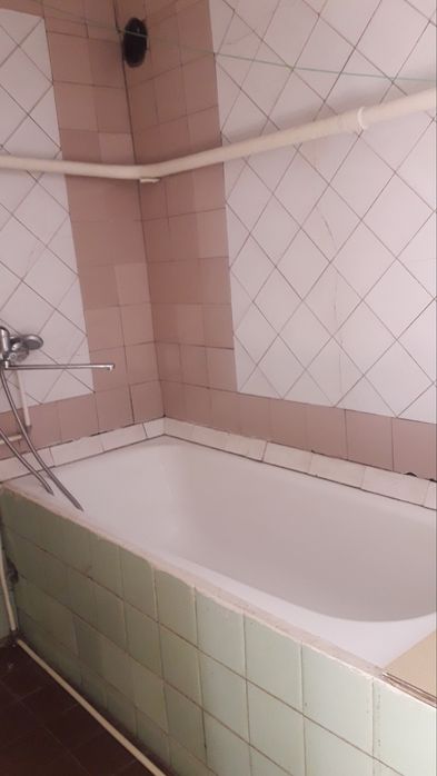 Частина будинку ПІВНІЧНИЙ ‼️туалет на вулиці ‼️без тварин можливо 2 вісковим або будівельникам