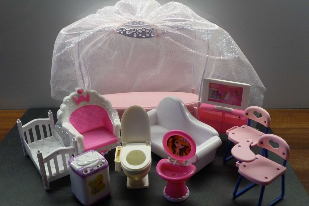 Mebelki do domku dla lalek. Mebelki dla lalek