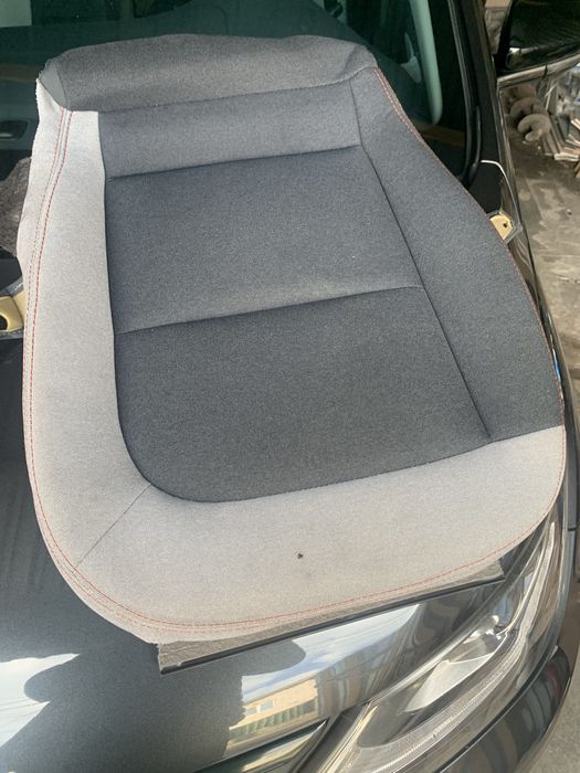 Сидушка (седіння) пасажирская Шевролет Болт EV