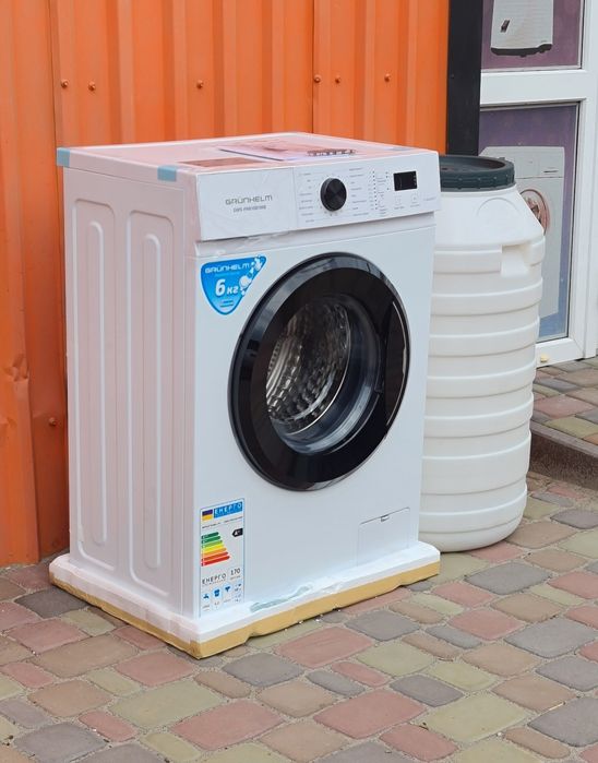 Стиральная машина Grunhelm 6kg с баком для воды.Новая .Гарантия