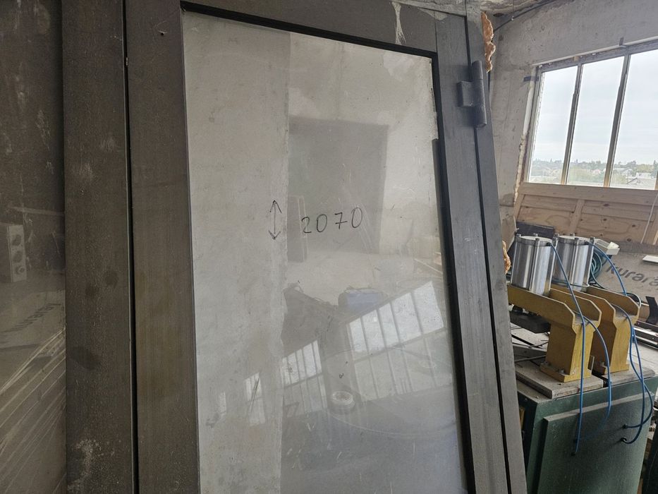 Двері алюмінієві двостворчаті 1455х2070