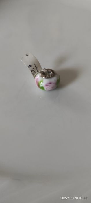 Contas em vidro e prata marca SMW