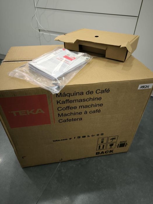 Maquina de café TEKA CLC8350MC