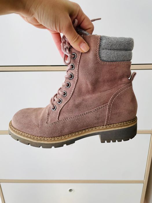 Теплі жіночі чобітки