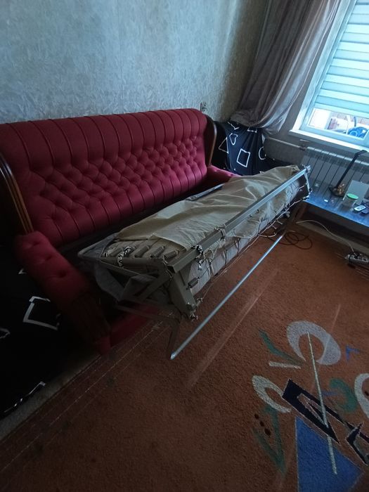 Меблі у вітальню, або спальню (диван і два крісла(Клара), стінка