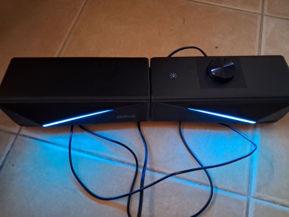 Bluetooth song stick/colunas separaveis