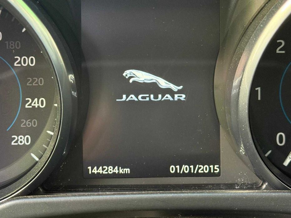 JAGUAR XF II (X260) 2.0 D automático
