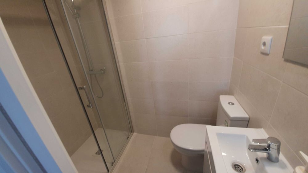 Apartamento Erasmus mobilado e equipado no centro Lisboa: T3 com 2 wcs