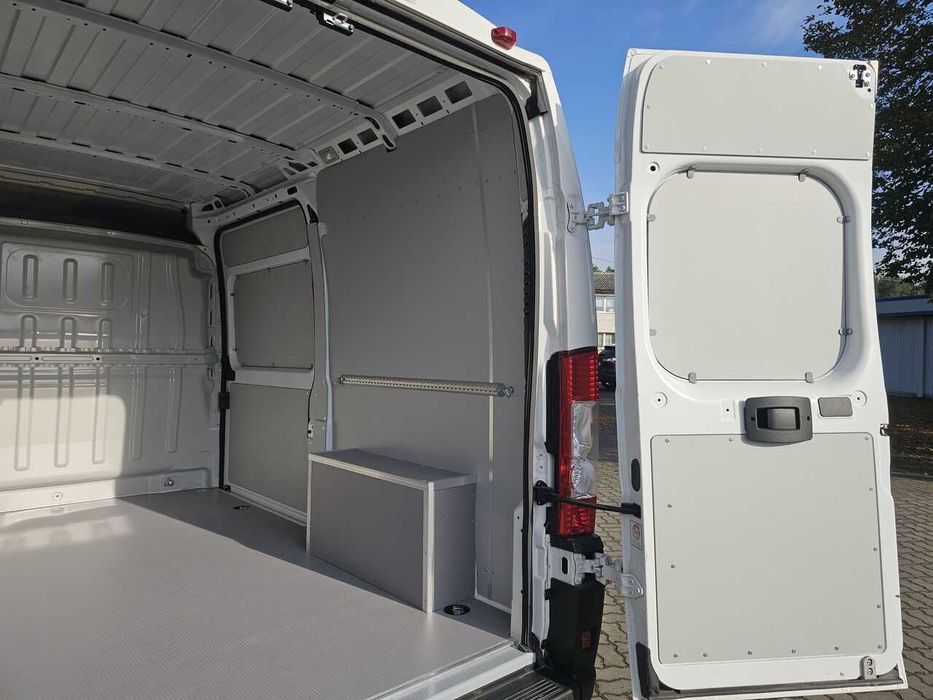 Podłoga srebrna L2-Ducato, Boxer, Jumper, Movano, Proace Max- 9mm