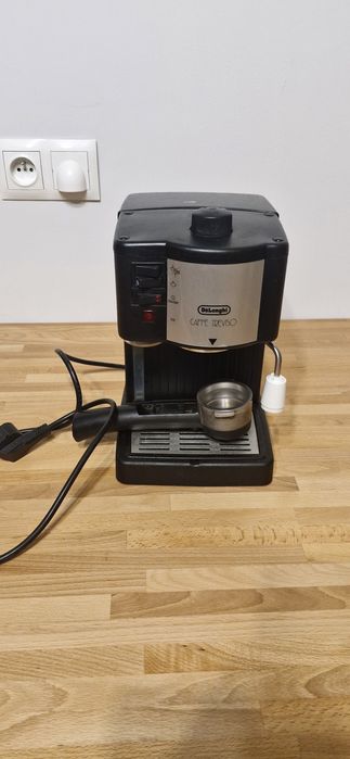 Ekspres ciśnieniowy deLonghi