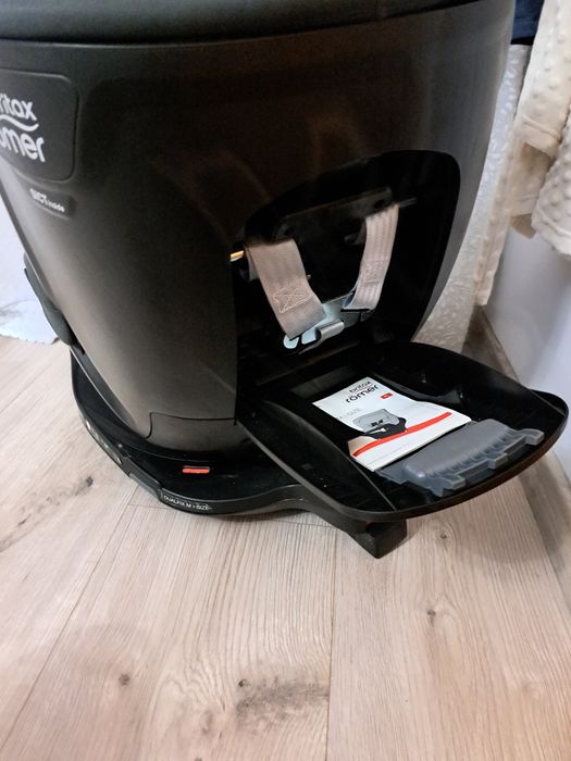 Britax römer DUALFIX  M i-SIZE