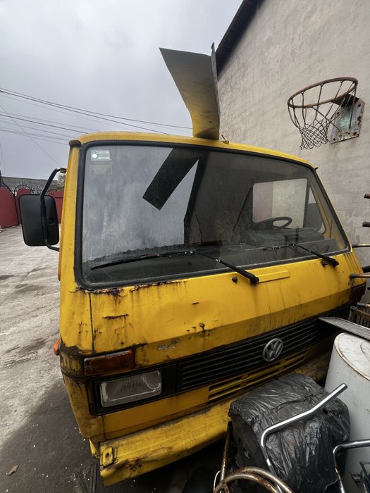 Продам Wolkswagen LT 28 під  розбір