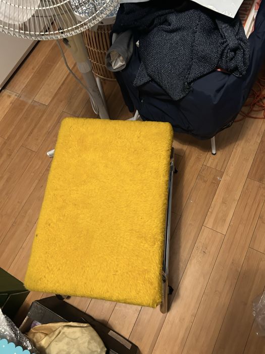 Pufa zołta otwierana wszystko widsc na zdjeciu odbior  osobisty