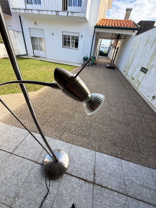 Candeeiro de topo de sofá ou zona de leitura