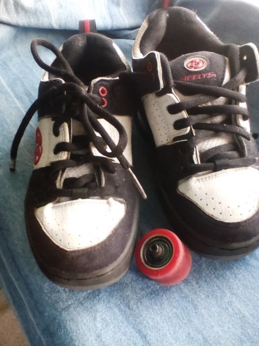 Кеды с роликами Heelys, кеды с роликами, ролики