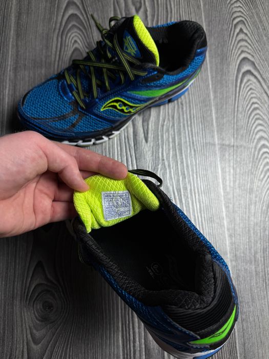 Мужские кроссовки Saucony Progrid 8M размер 42,5 стелька 27