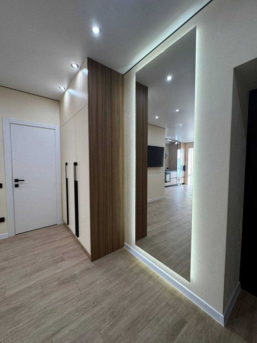 Продаж розкішної 1.5 квартири по вул.Українських Декабристів