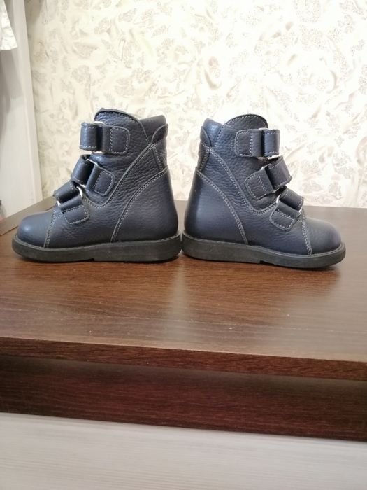 Продам ортопедическую обувь valgus