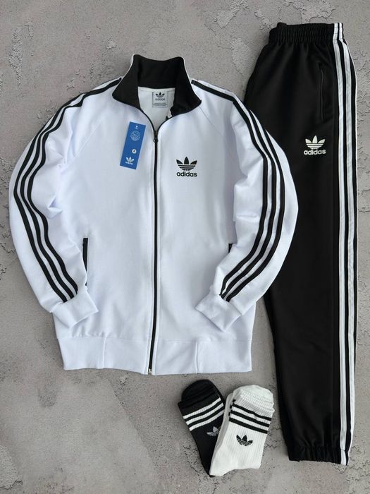 Чоловічий спортивний костюм Adidas, шкарпетки в ПОДАРУНОК