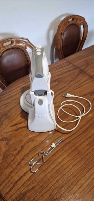 Vendo batedeira de bolo