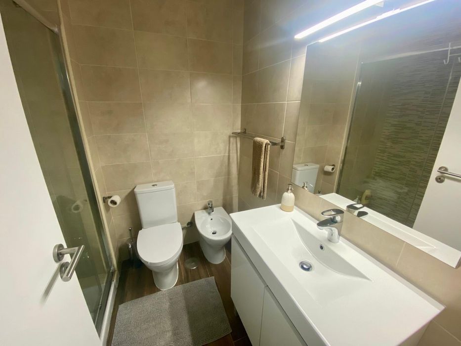 Alugo quarto a estudante em Peniche