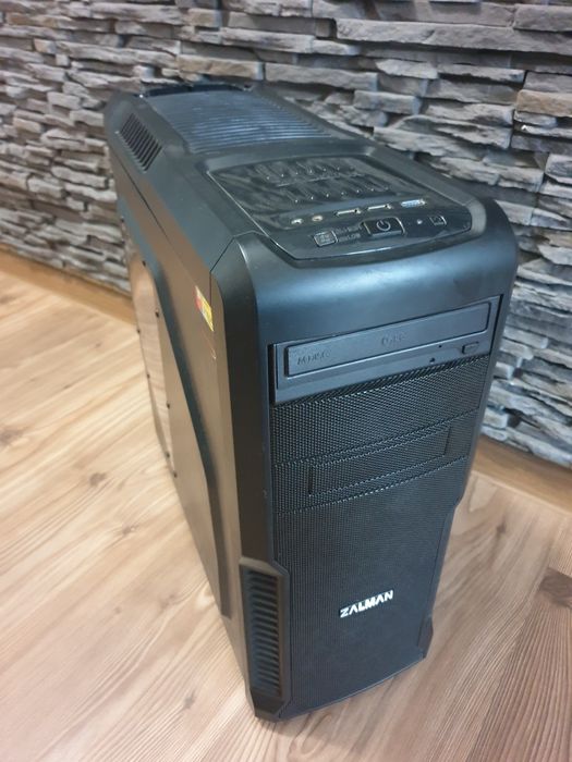 Komputer stacjonarny i7 6700,  16GB DDR4, RX580 8GB,  HDD  SSD