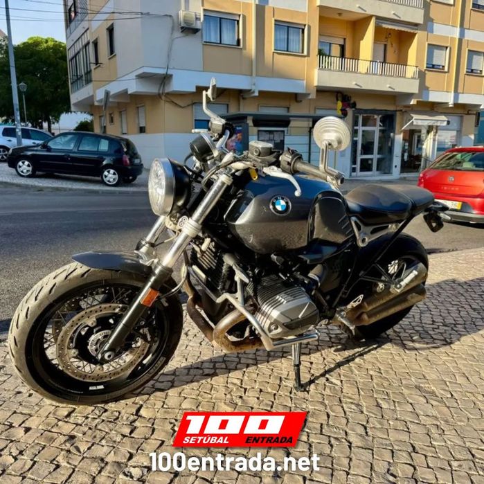 BMW R nineT