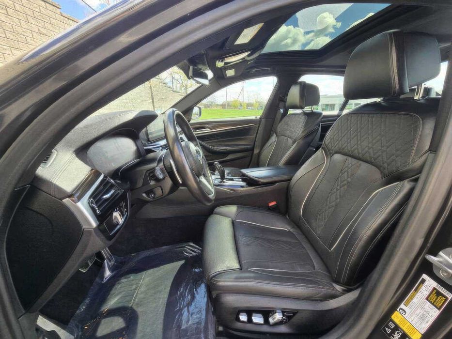 BMW 5 Series M550i xDrive      2020