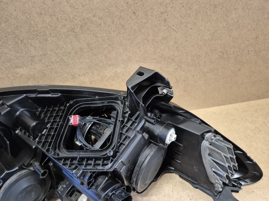 Lampa reflektor renault kadjar lewy europa