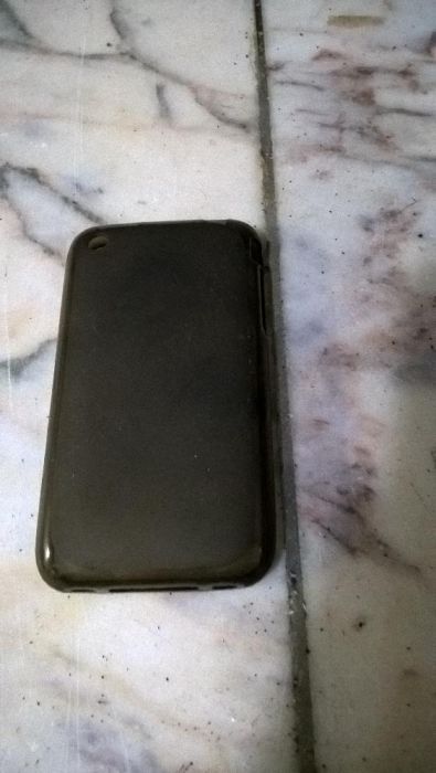 Capa Iphone 2 pouco uso