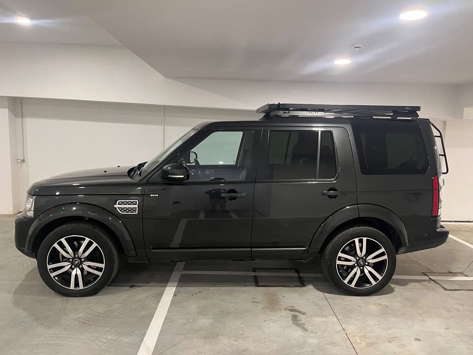 Land Rover Discovery SD V6 HSE