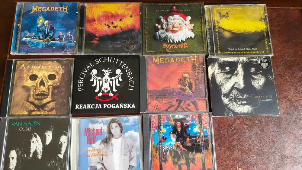 Chord Epic Reference 2,5m + Furutech DeStat + CD