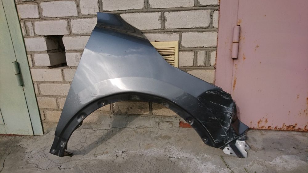 Продаю переднее крыло Nissan Qashkai