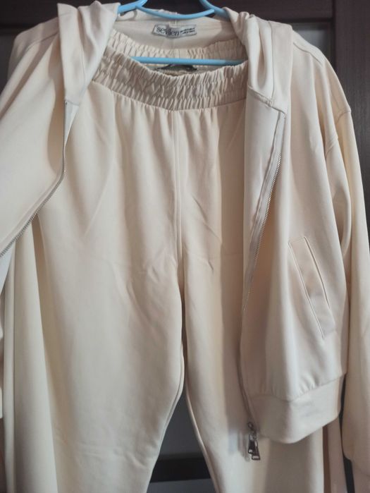 Женский костюм SEVILEN  XL ( можна і на Л )