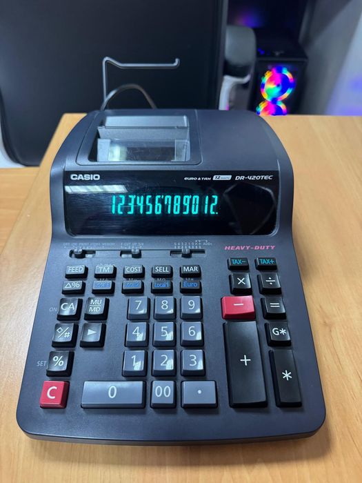 2 Calculadoras com impressão CASIO