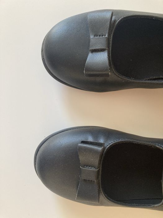 Baleriny szkolne z kokardką H&M