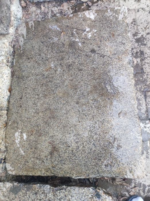 Sprzedam stare płyty granitowe