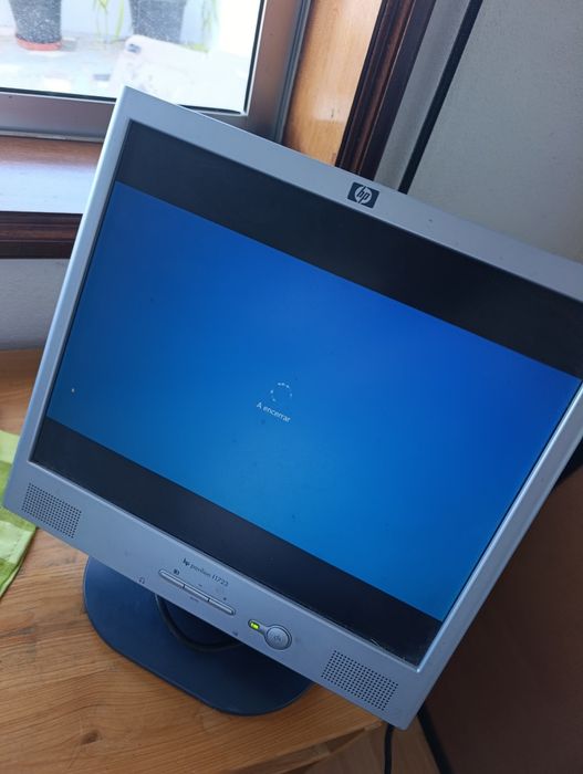 Ecrã hp pavilion f1723 17
