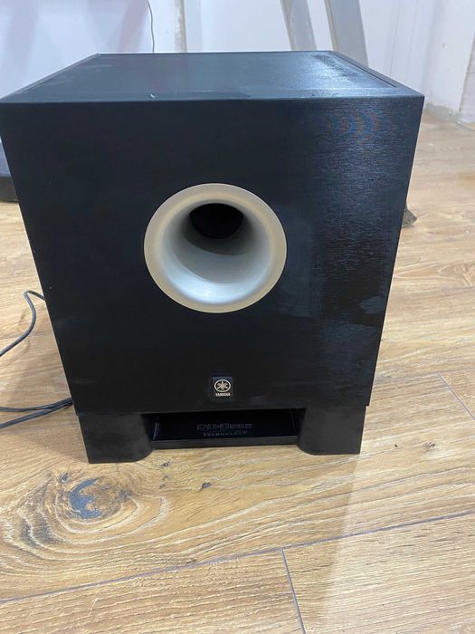 subwoofer aktywny Yamaha